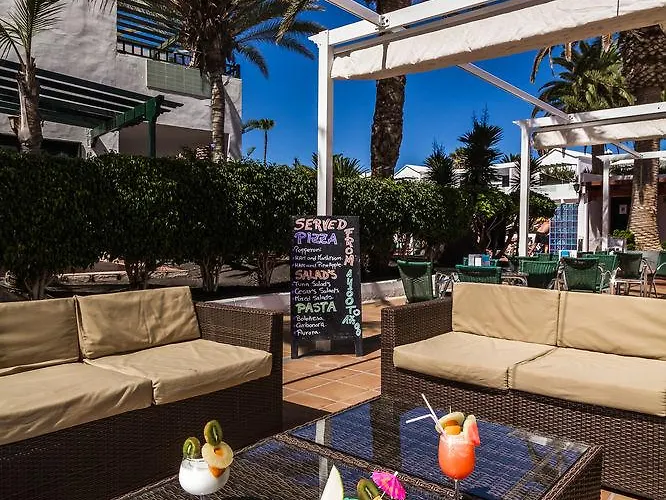 Labranda Playa Club 2* Puerto del Carmen (Lanzarote)